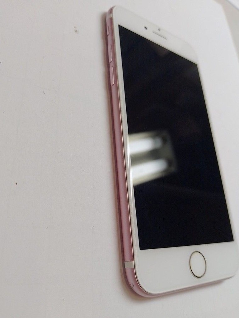 Apple iphone 7 32gb Код:01-201164578. Зображення 5