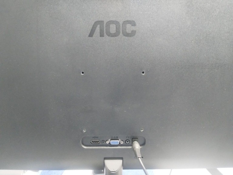 Дешиво Aoc 24B2XH с ломбарда