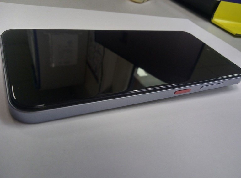 Дешиво Zte Nubia V70 8/256GB Gray с ломбарда