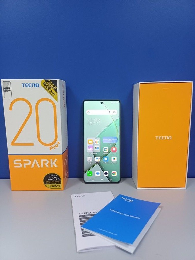 Дешиво Tecno spark 20 pro+ 8/256gb с ломбарда