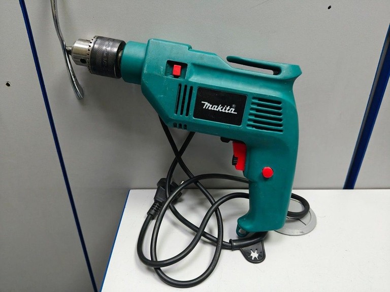 Купити Makita Копія 13mm impact drill 710w Б/У