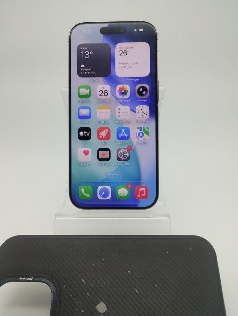 Купить Apple iphone 16 pro 128gb Б/У