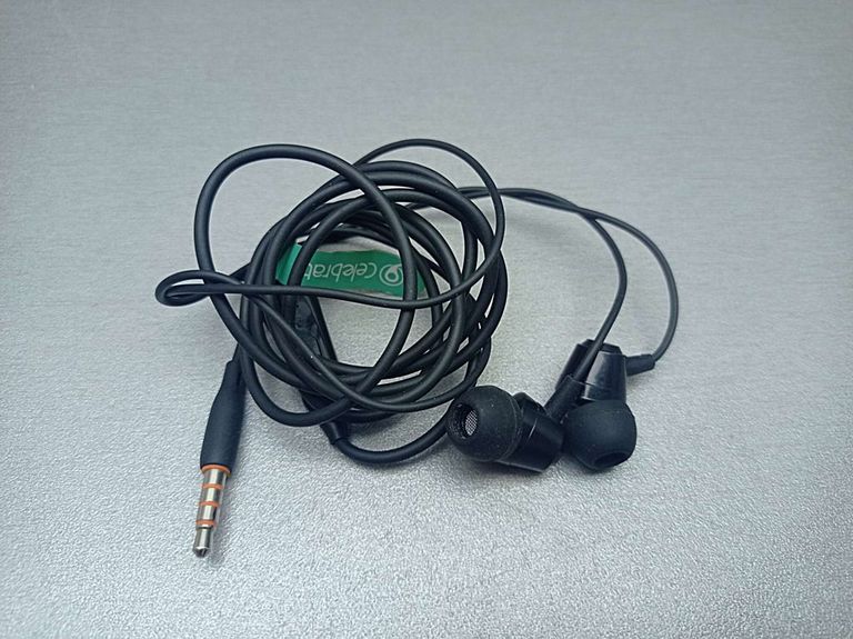 Купить Celebrat G4 White Б/У