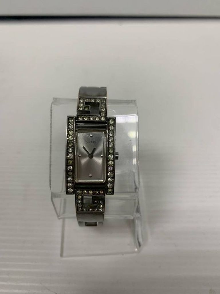 Guess w80031l1