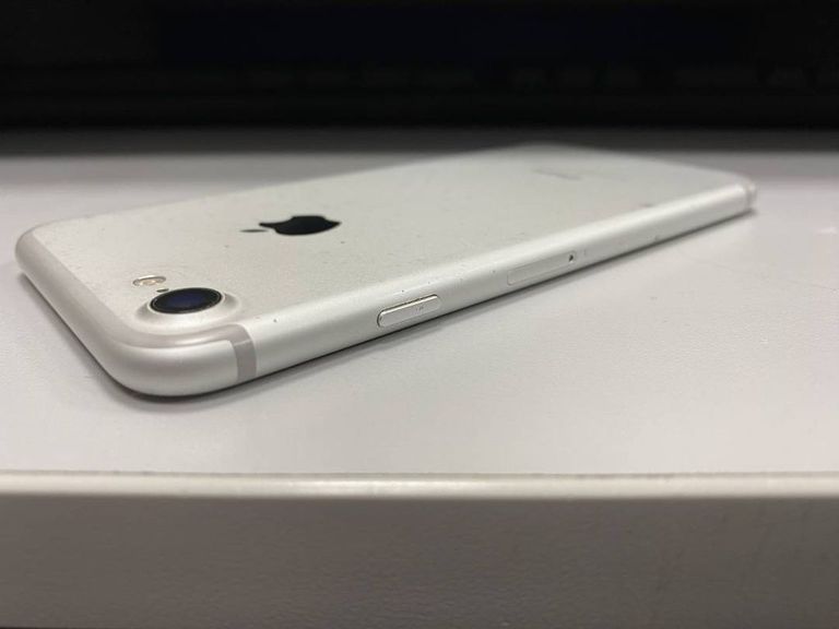 Apple iphone 7 32gb Код:01-19323151. Изображение 6