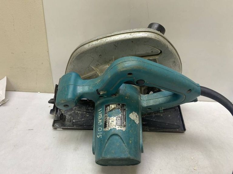 Оголошення Makita 5704r до 2016р. Б/У
