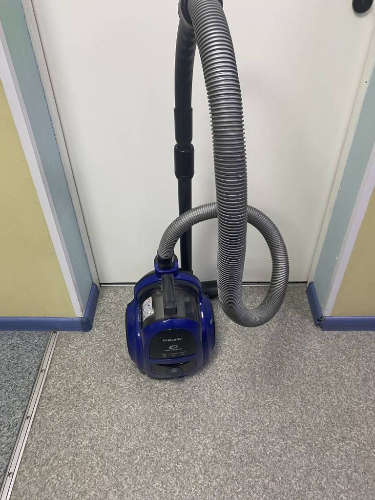 Дешиво Samsung sc45w0 с ломбарда