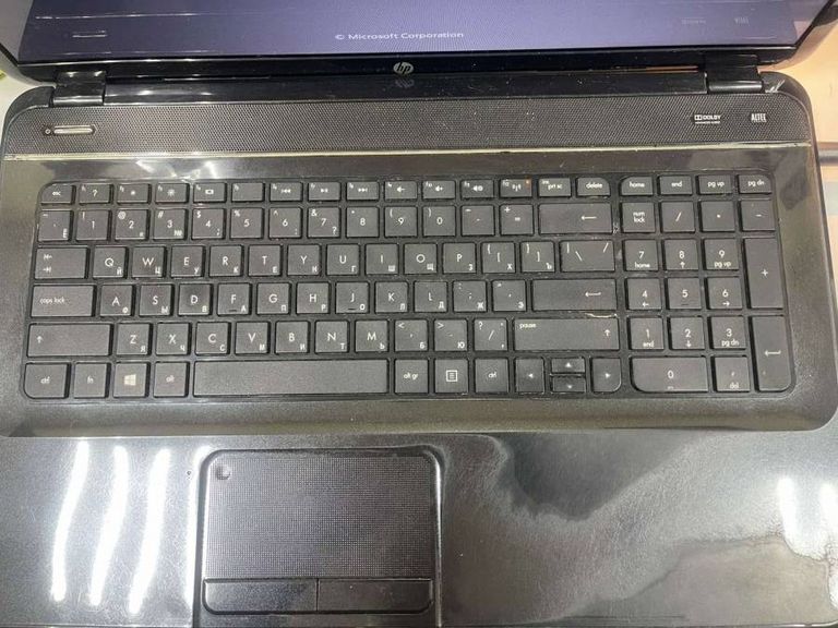 Оголошення Hp екр. 17,3"/ amd a8 -4500m 1,9ghz /ram6gb/ hdd320gb/ amd hd7600m Б/У