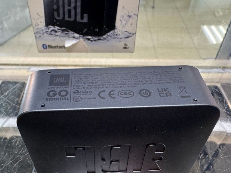 Розпродаж Jbl go essential, продавець Техноскарб