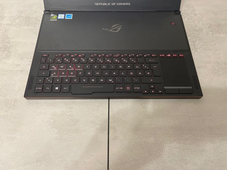Asus ROG Zephyrus GX501VI-GZ020T Код:null. Зображення 4