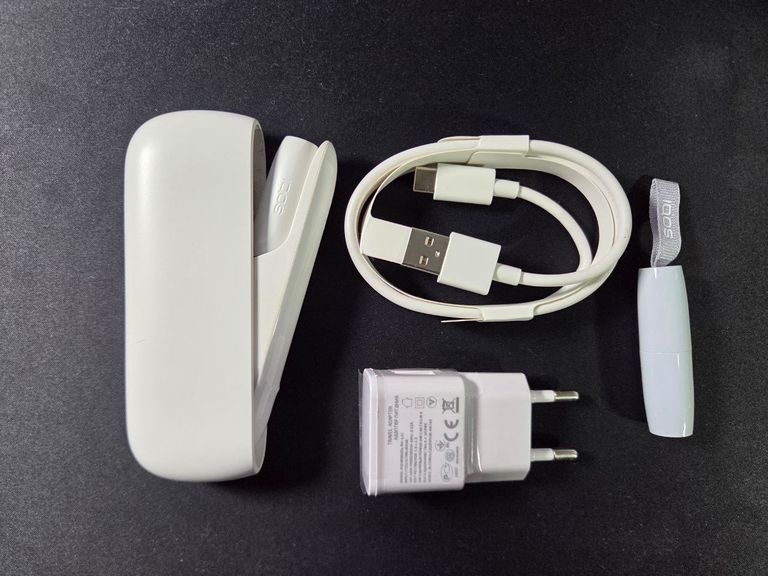 Купить Б.У. Пристрій IQOS 3 duo Білий +комплект Б/У