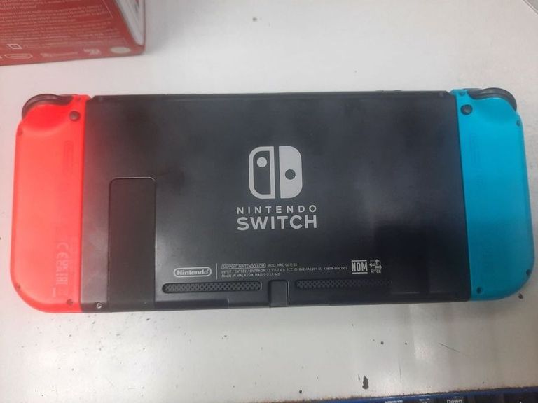 Дешиво Nintendo switch с ломбарда