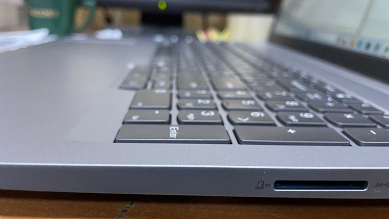 Lenovo 16/core ultra 5 125u s1 ddr5/16gb ddr5/ssd 512 gb/*інтегрована Код:01-200743421. Изображение 9