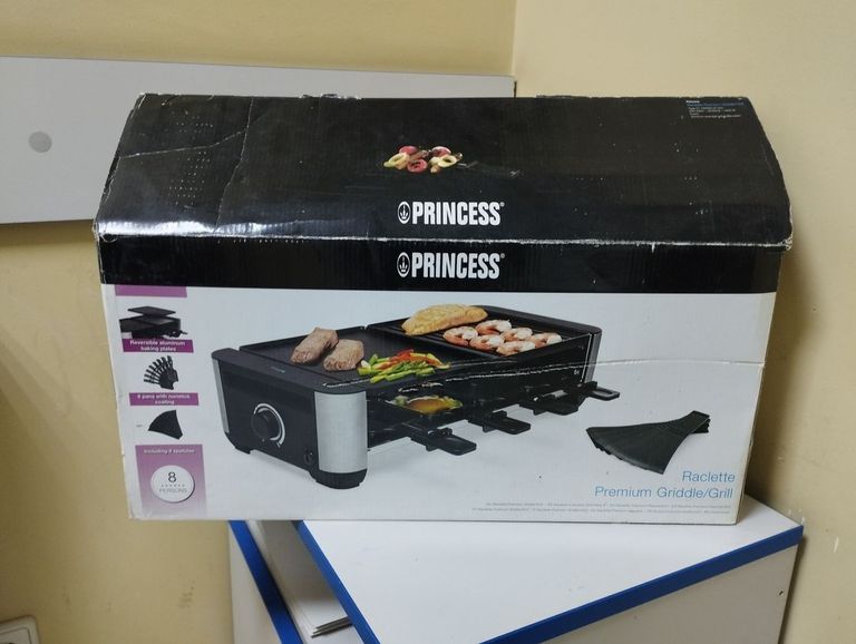 Купити Princess 162630 Б/У