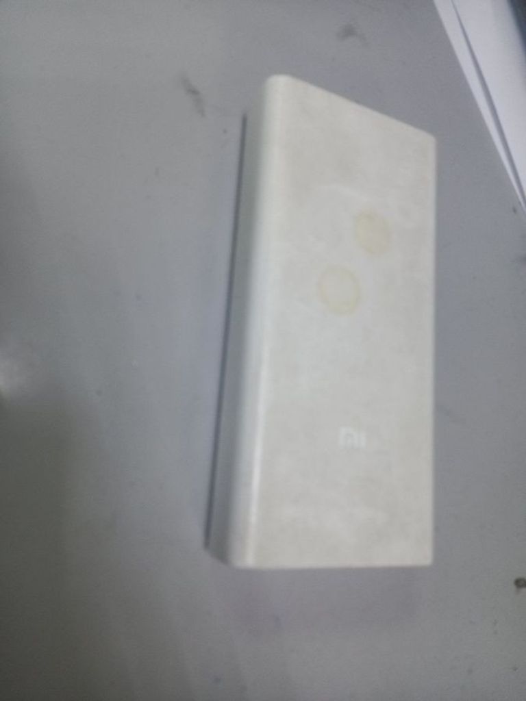 Дешиво Xiaomi mi power bank 3 20000 mah usb-c 18w с ломбарда