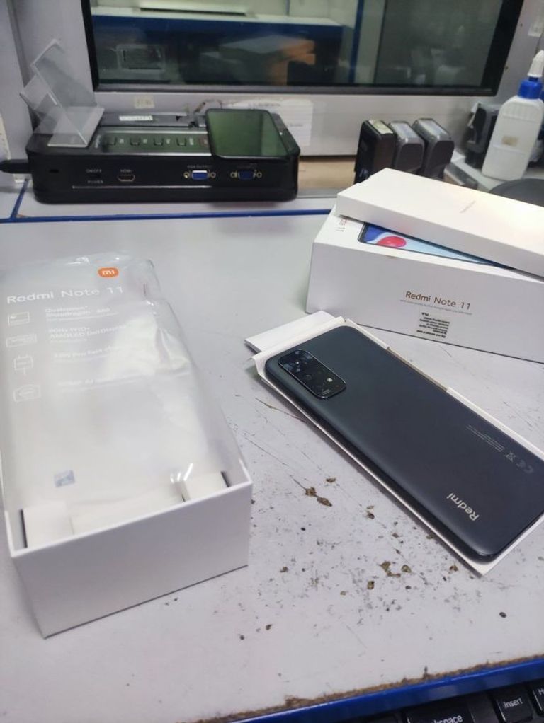 Дешиво Xiaomi Redmi 8 3/32GB Blue с ломбарда