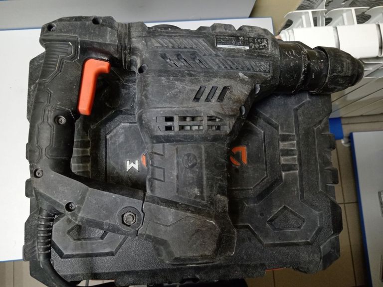 Дешево Dnipro-m BH-20 (17557000) з ломбарду