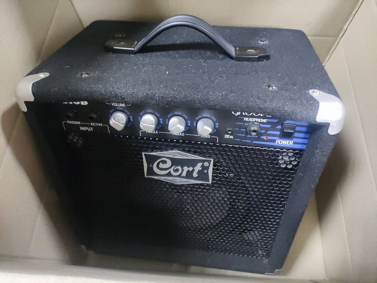 Купити Cort ge15b Б/У