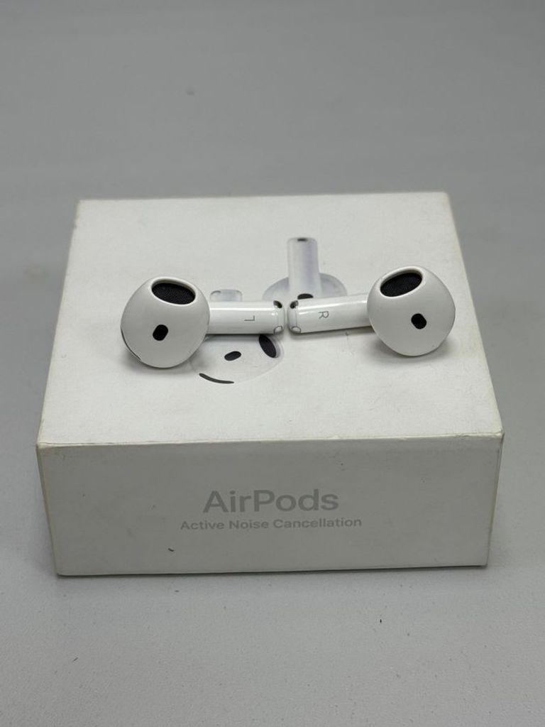 Apple airpods 4 with active noise cancellation Код:01-200778544. Изображение 10
