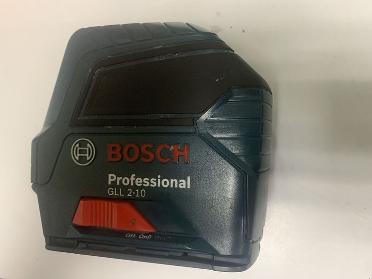 Дешиво Bosch GLL 2-10 (0601063L00) с ломбарда