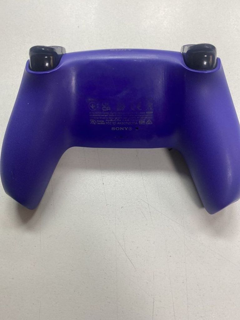Оголошення Sony dualsense Б/У