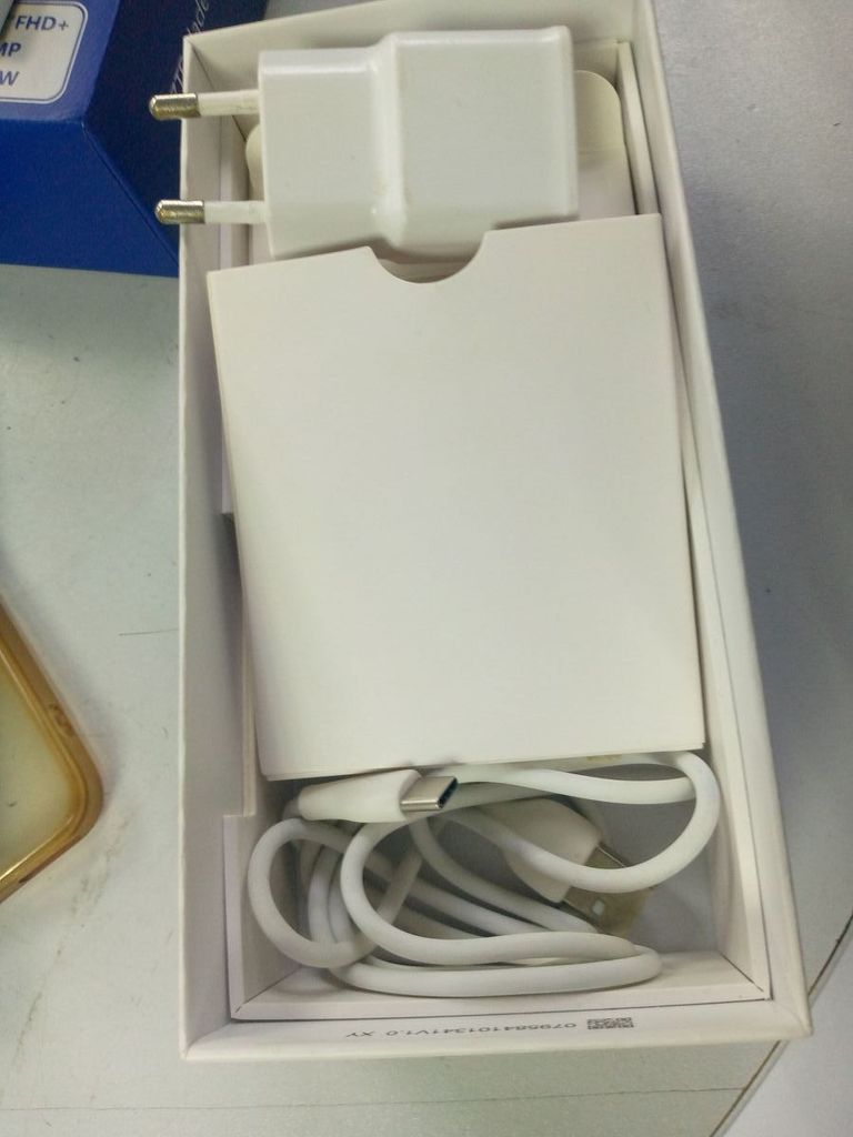 Распродажа Zte Blade V40 Design 4/128GB Blue, продавец Техноскарб