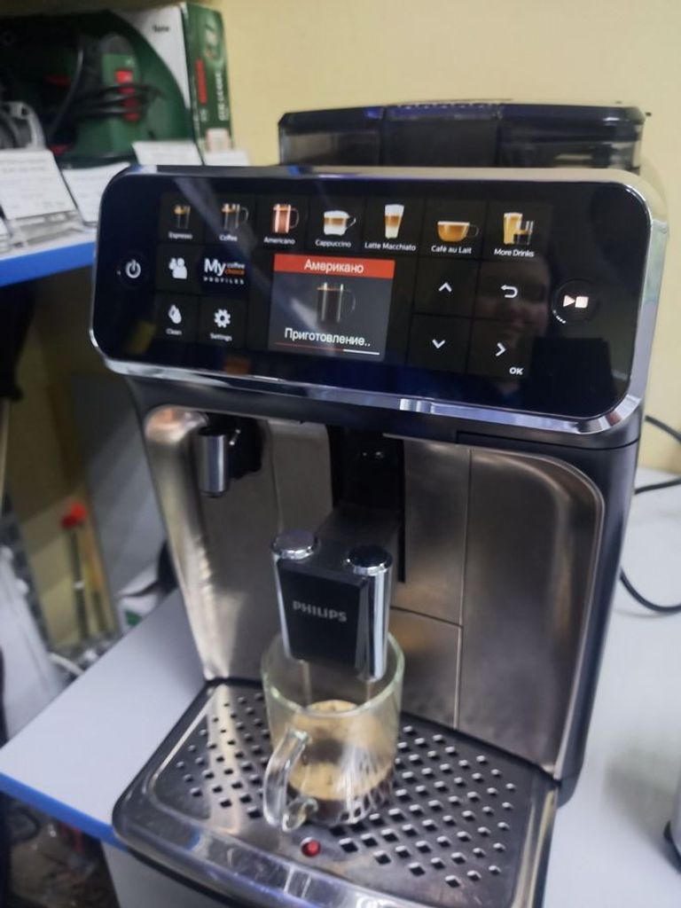 Дешево Philips LatteGo 5400 Series EP5447/90 з ломбарду