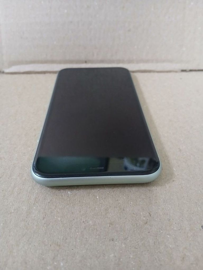 Apple iPhone 11 64GB White (MWL82) Код:01-200807850. Изображение 10
