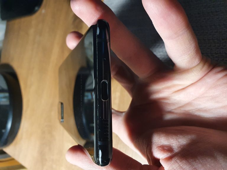 Дешиво Samsung Galaxy S20+ 5G SM-G9860 12/128GB Cosmic Gray с ломбарда