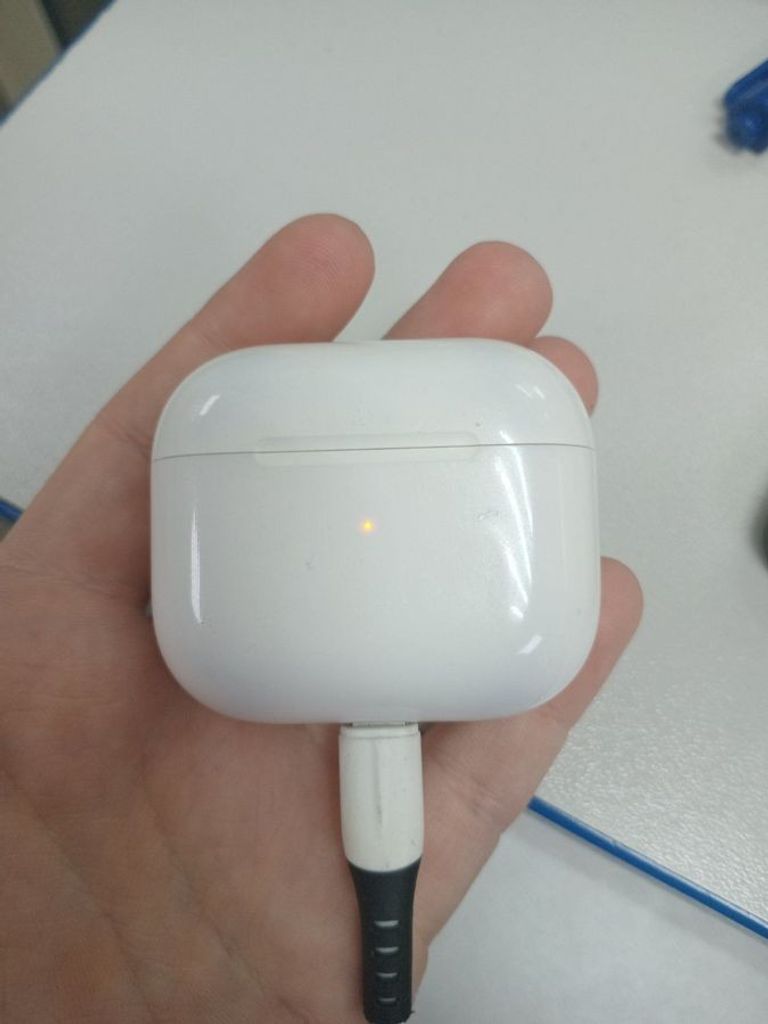Купити Apple airpods 3rd generation Б/У