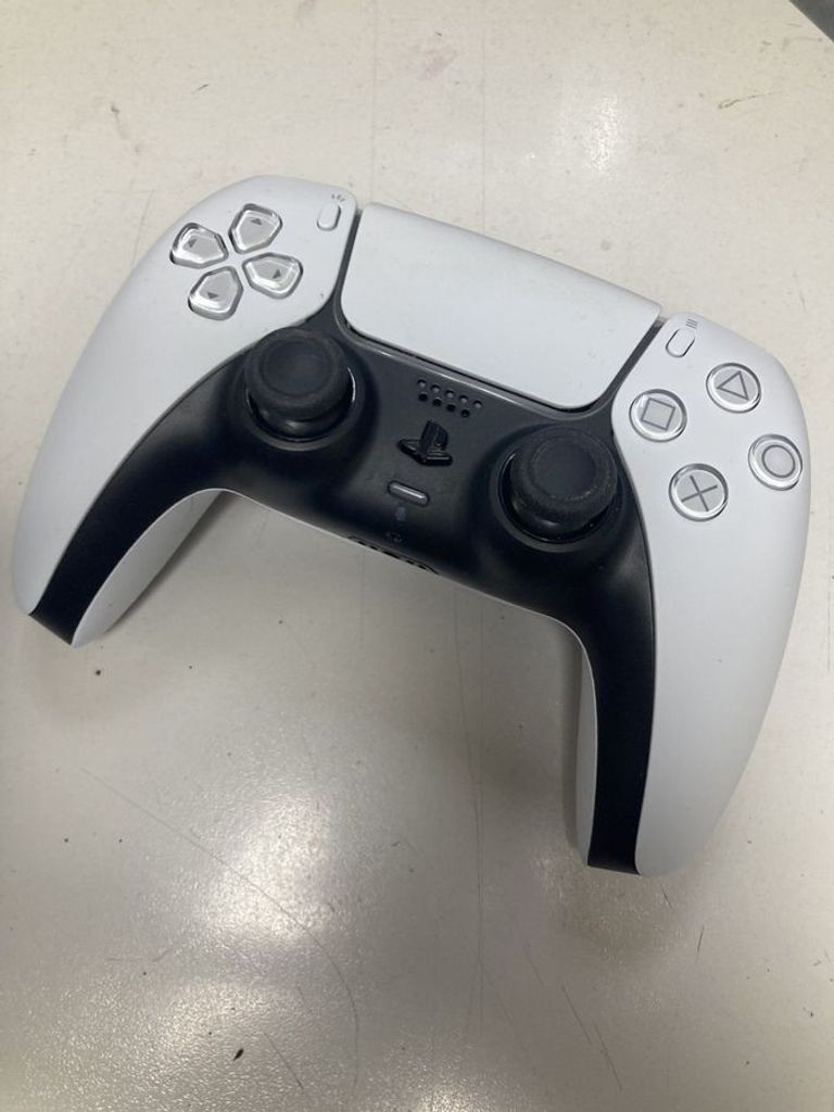 Оголошення Sony DualSense Black Б/У