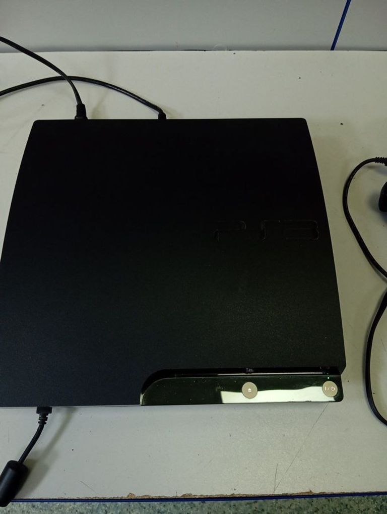 Купити Sony playstation 3 slim 250gb Б/У