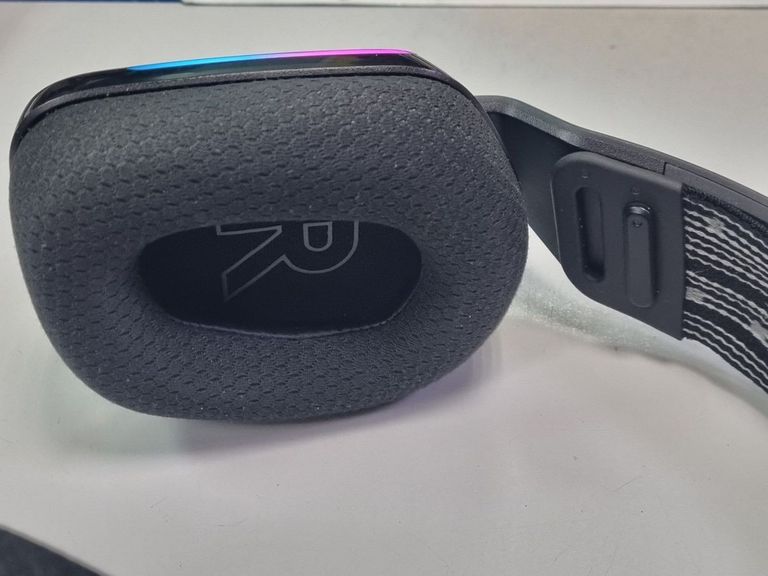 Logitech g733 lightspeed wireless rgb Код:01-200848585. Зображення 6