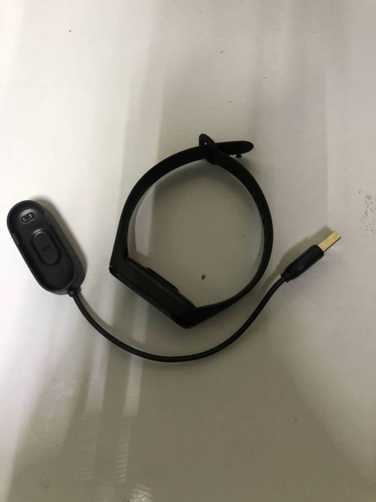 Купити Xiaomi Mi Smart Band 4 Black Б/У
