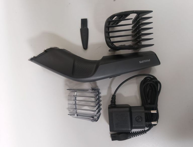 Дешево Philips Hairclipper series 3000 HC3525/15 з ломбарду