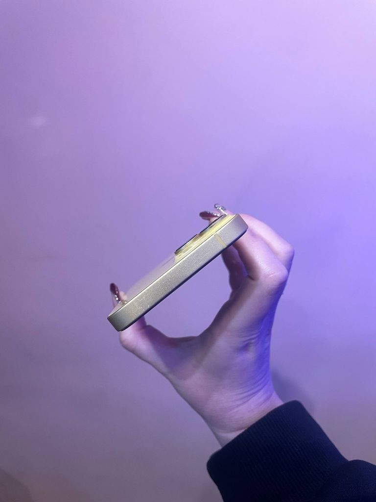 Apple iPhone 14 256GB eSIM Yellow (MR3K3) Код:null. Изображение 4