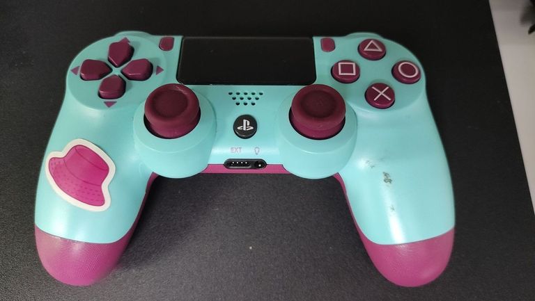 Sony playstation 4 pro 1tb Код:01-200881219. Изображение 10