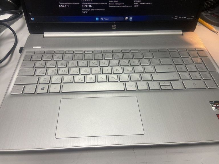 Оголошення Hp 15/ryzen 5 4500u ddr4/8gb ddr4/ssd 256 gb/*інтегрована Б/У