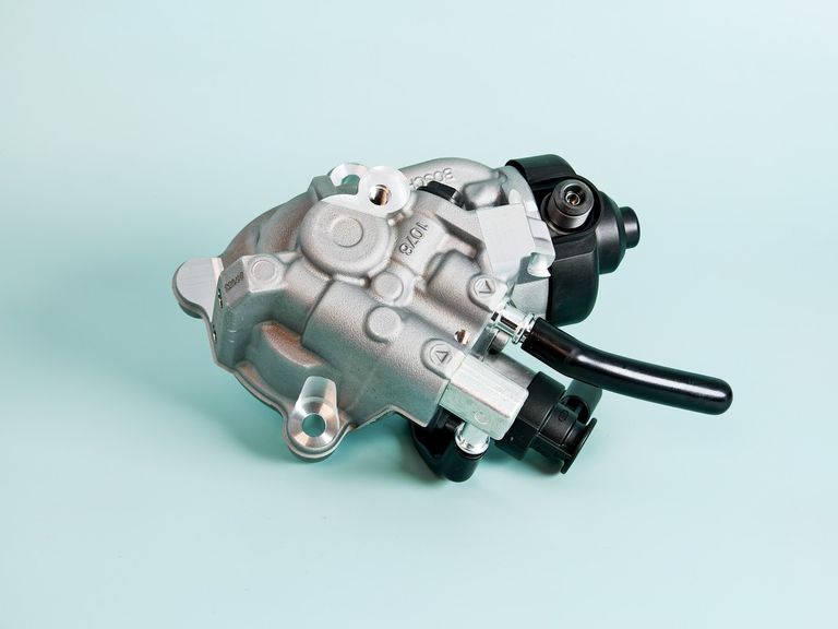 Дешиво Bosch 0445010776 0445010777 13518579228 с ломбарда