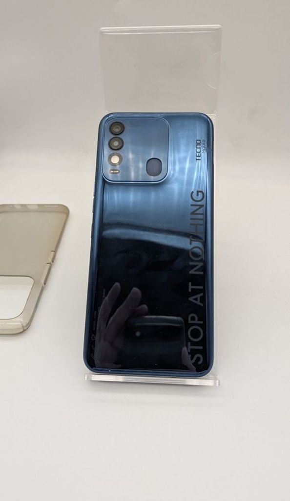 Распродажа Tecno spark 8 kg6k 4/64gb, продавец Техноскарб