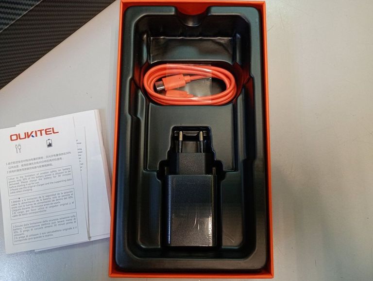 Дешиво Oukitel WP55 Pro 16/512GB Black с ломбарда