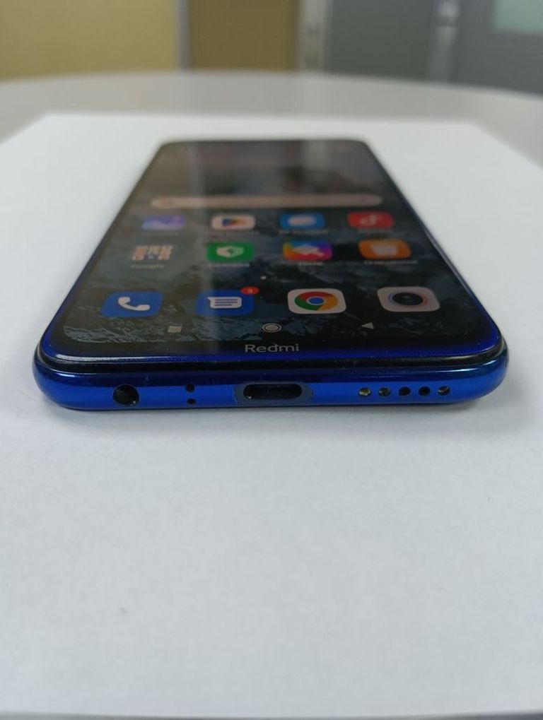 Купити Xiaomi Redmi Note 8 4/64GB Black Б/У