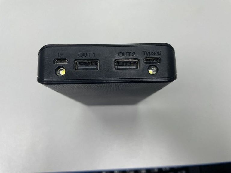 Оголошення - 20000 mah Б/У