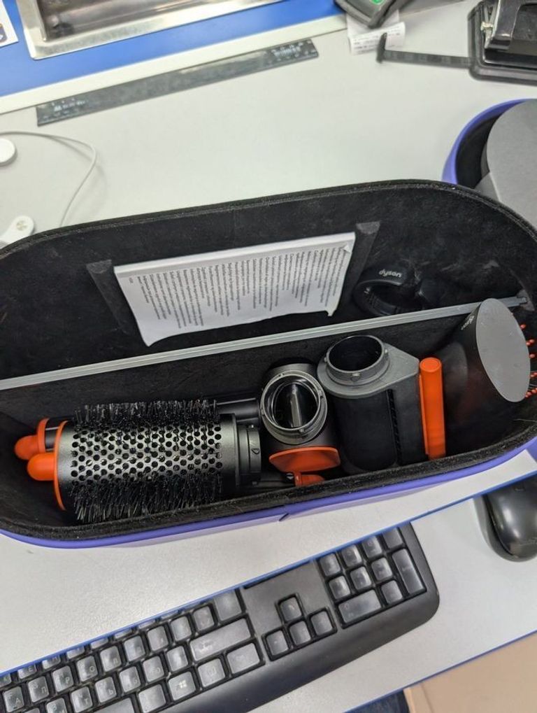 Купить Dyson Airwrap i.d. HS08 Multi-Styler and Dryer Straight to Wavy Ceramic Pink/Rose Gold (601848-01) Б/У