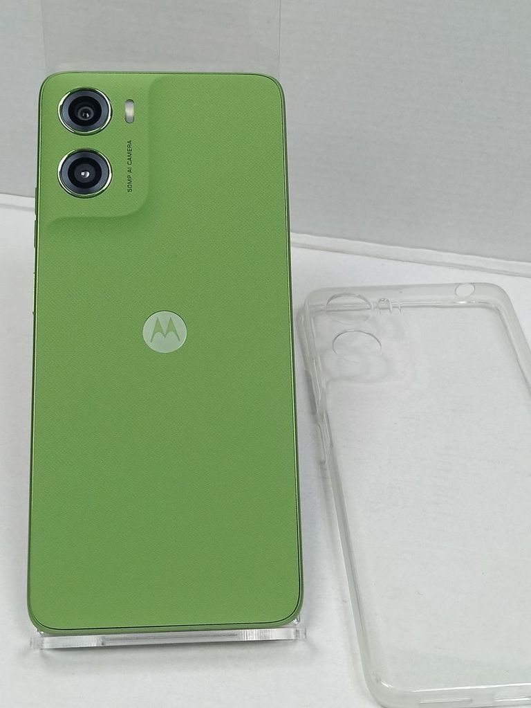 Дешево Motorola moto g06 4g 4/64gb tendril з ломбарду