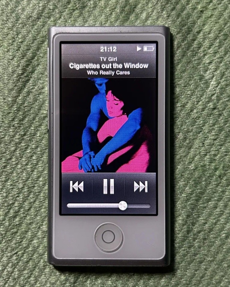 Объявление Apple iPod nano 7Gen 16Gb Silver (MD480) Б/У