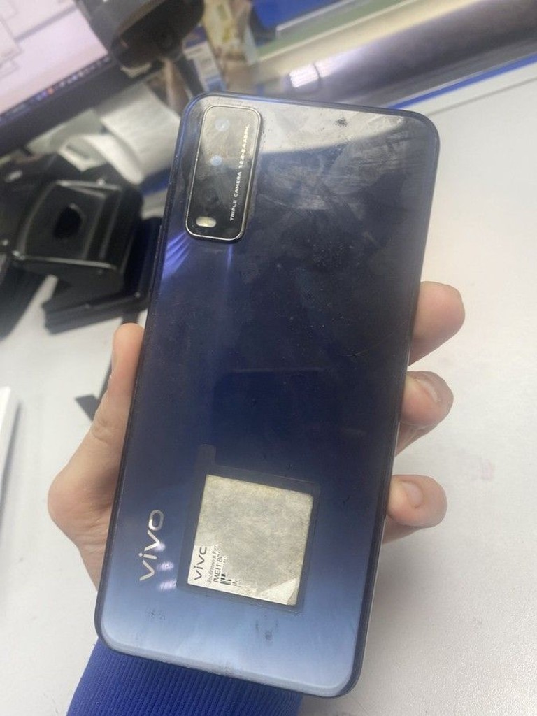 Распродажа Vivo y20 v2027 4/64gb, продавец Техноскарб