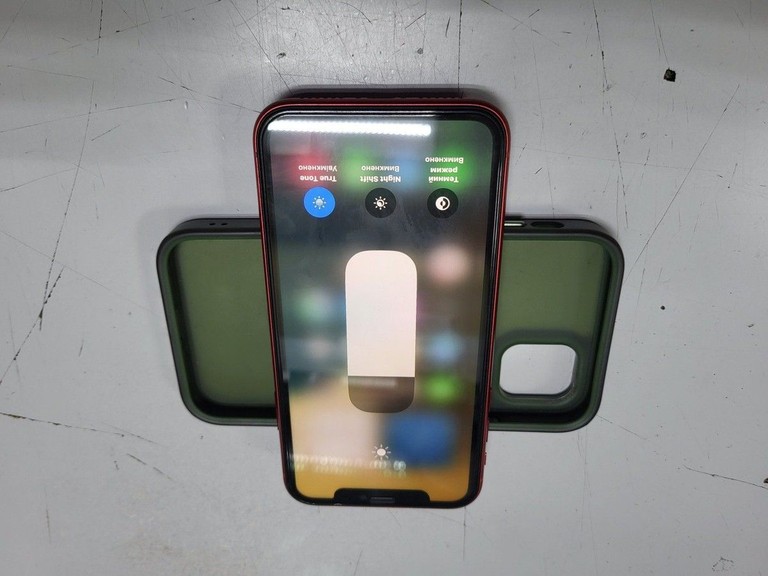 Apple iphone 11 64gb Код:01-200946440. Зображення 10
