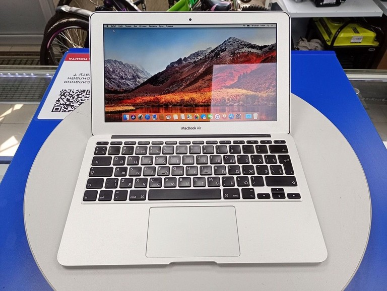 Купити Apple a1370/ екр 11,6"/ core 2 duo 1.4ghz /ram 2 gb/ ssd128 gb/ gf320 Б/У