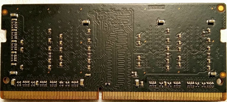 Micron 4 GB DDR4 2400 MHz (MTA9ASF51272PZ-2G3B1II) Код:null. Зображення 5